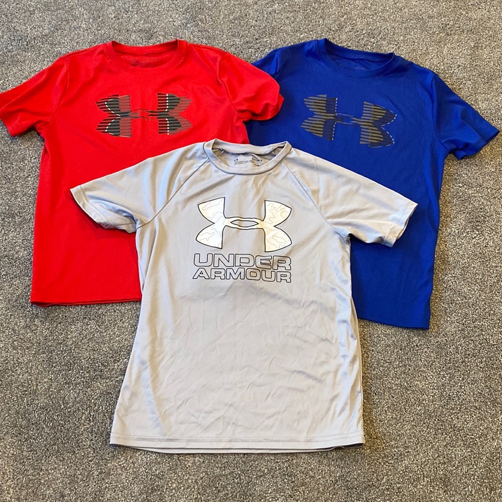 Under Armour Youth/Boys Size Large Short Sleeve Shirts